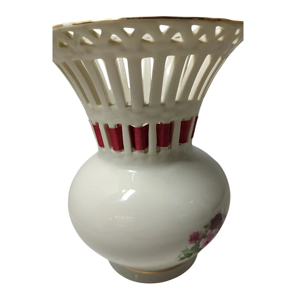 Formalities‎ by Baum Bros Reticulated Vase Rose 1980s Vintage 7.5 Inches